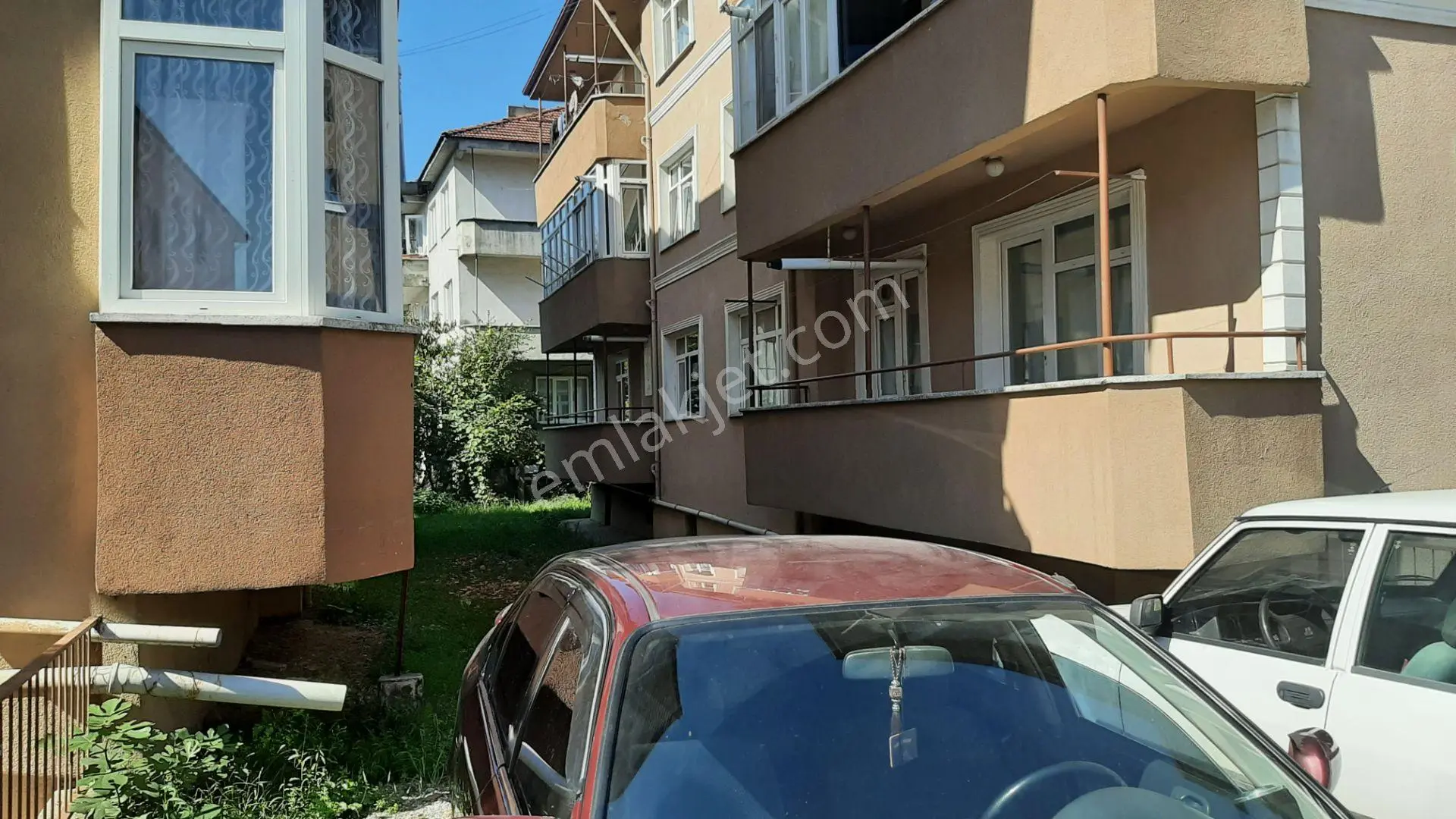 Karaca Mahallesı 2+1 Daıre Satılık — fotoğraf 2