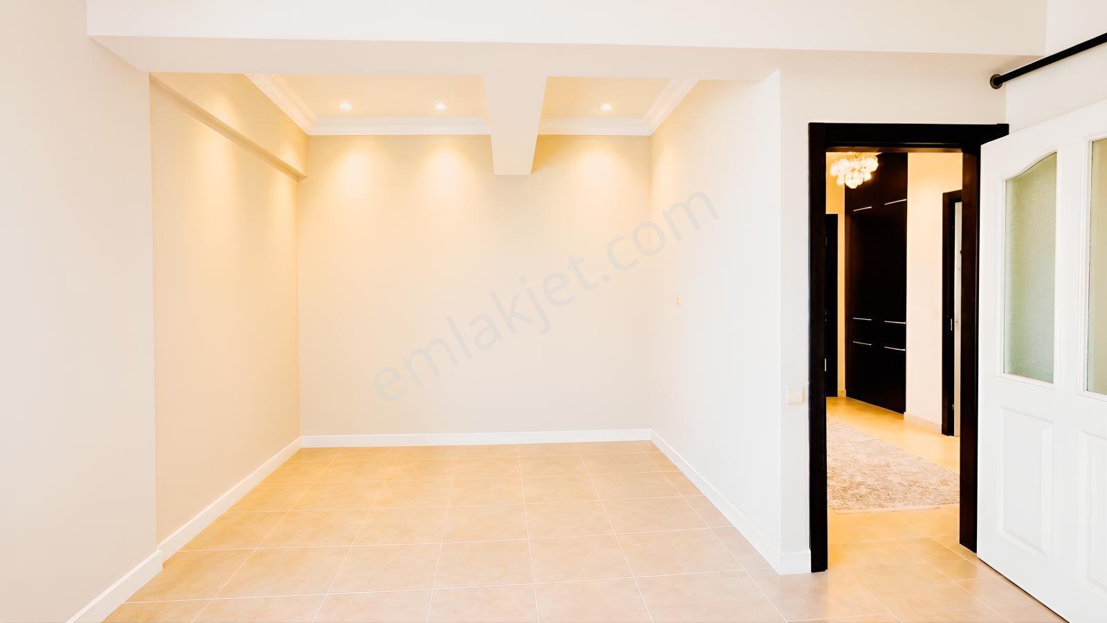 Konyaaltında Ayrıcalıklı Site Yaşamı Manzaralı 3 Cepheli 3+1 — fotoğraf 25