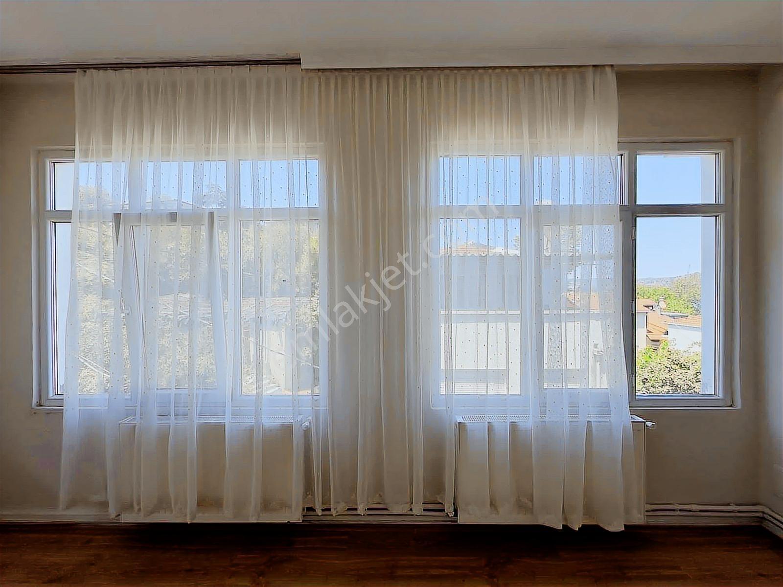 Remax Fly'dan, Sarıyer, Yeniköy'de Eşsiz Boğaz Manzaralı Daıre — fotoğraf 12