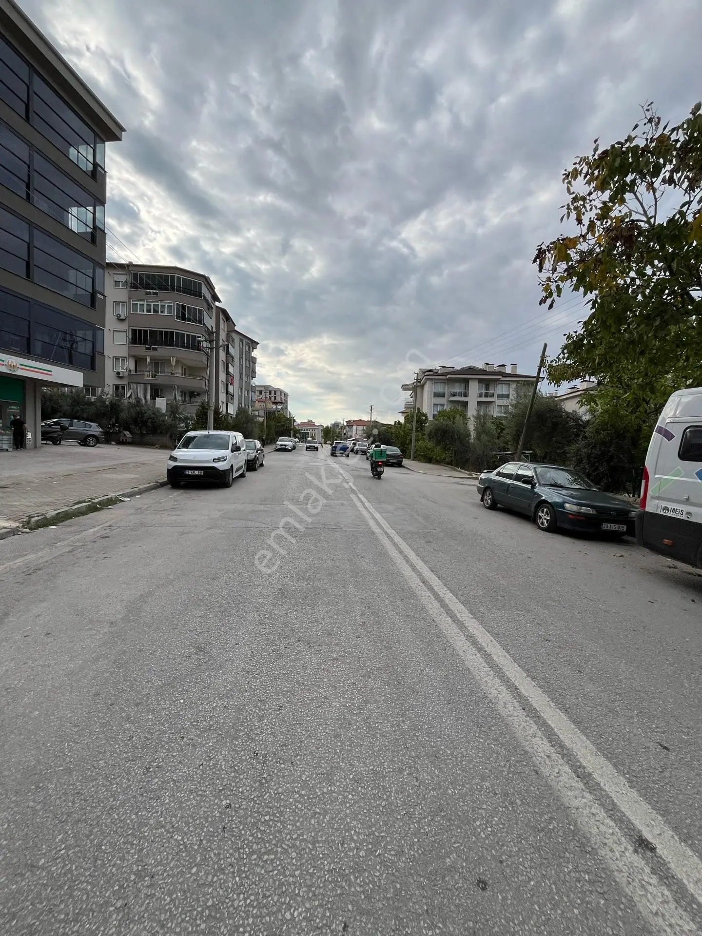 Göl Ve Dağ Manzaralı Geniş Balkonlu Arakat Apart Fırsatı — fotoğraf 6
