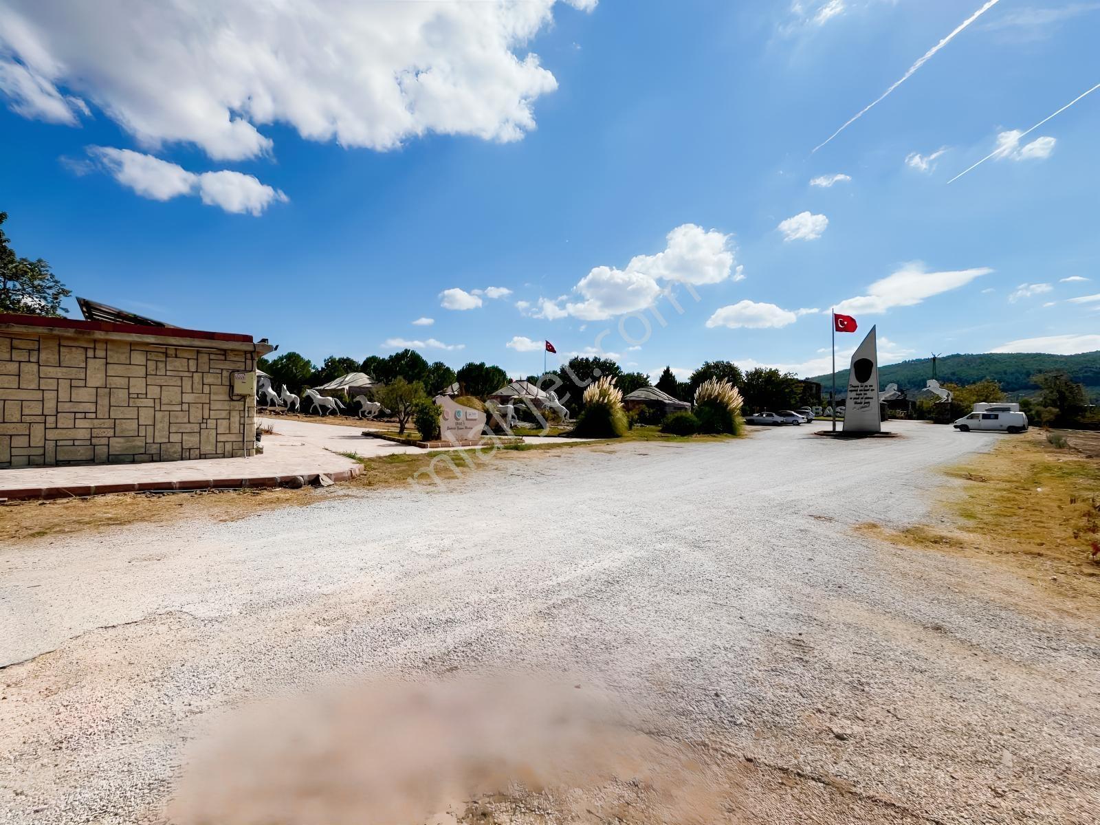 Manisa Yunusemre Mallesi Dazyurt Mevkinde Satılık Tarla — fotoğraf 19