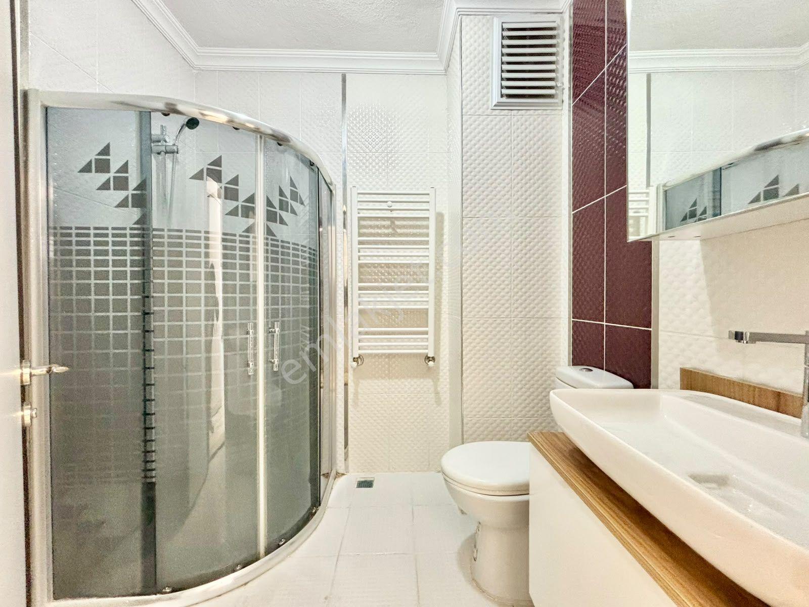 ꧁ay Emlaktan꧂akçay Altınkum'da Arakat Ön Cephe Ayrı Mutfak Denize Yakın Satılık 2+1 Kombili Daire — fotoğraf 23