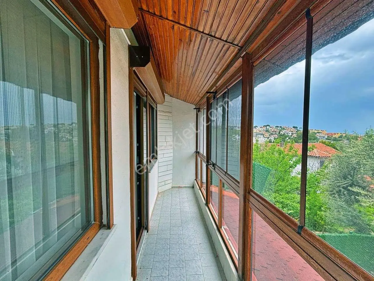 Uytundan Pelitköyde Denize 300 Metre Bahçe Kullanımlı 2+1 Villa — fotoğraf 9