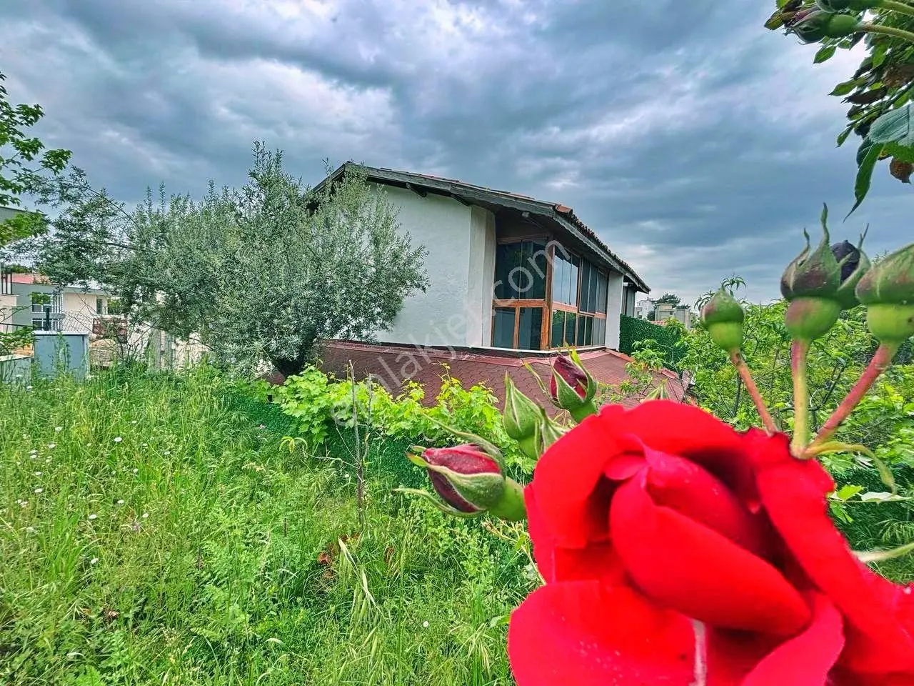 Uytundan Pelitköyde Denize 300 Metre Bahçe Kullanımlı 2+1 Villa — fotoğraf 15