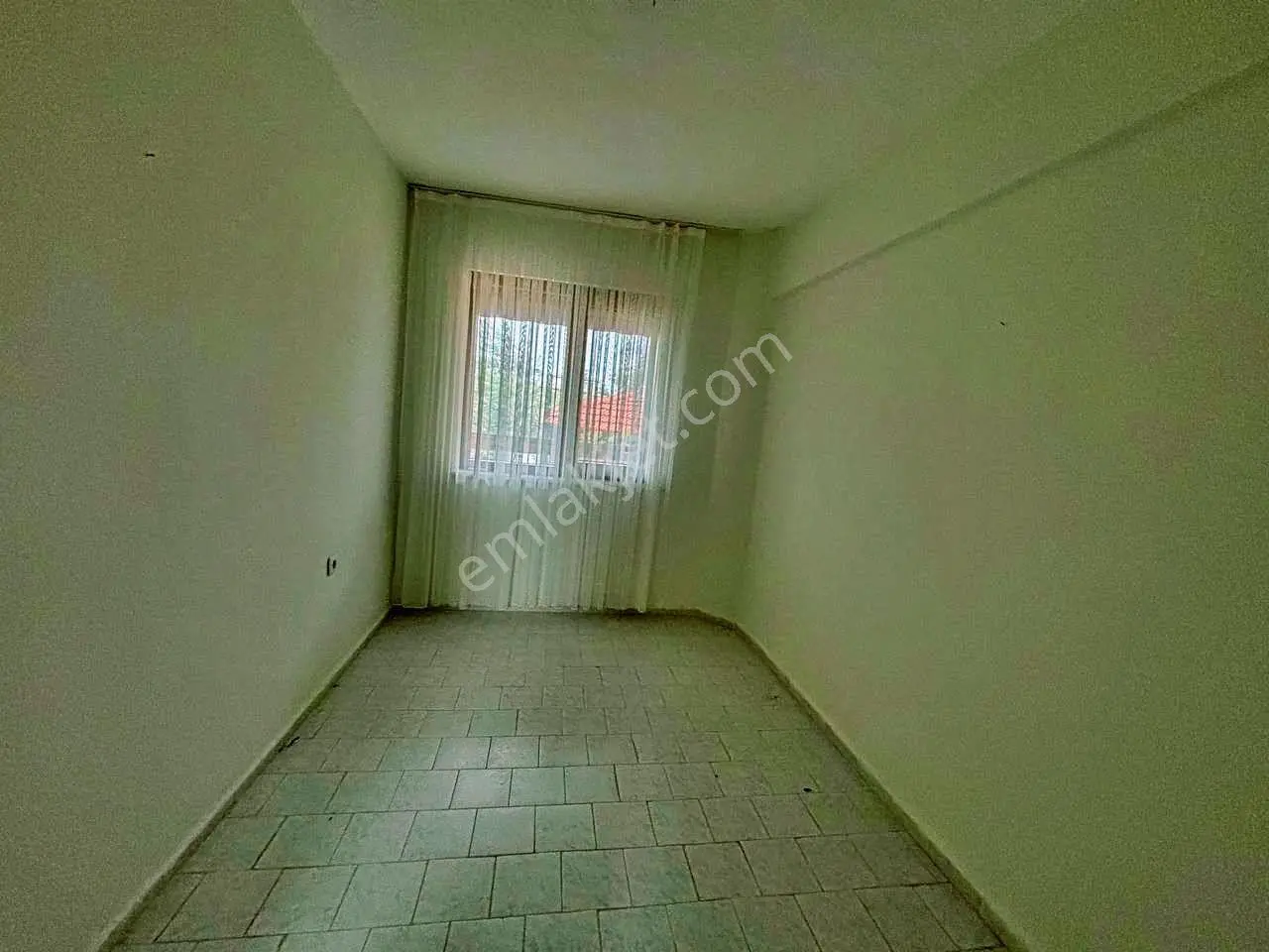 Uytundan Pelitköyde Denize 300 Metre Bahçe Kullanımlı 2+1 Villa — fotoğraf 24