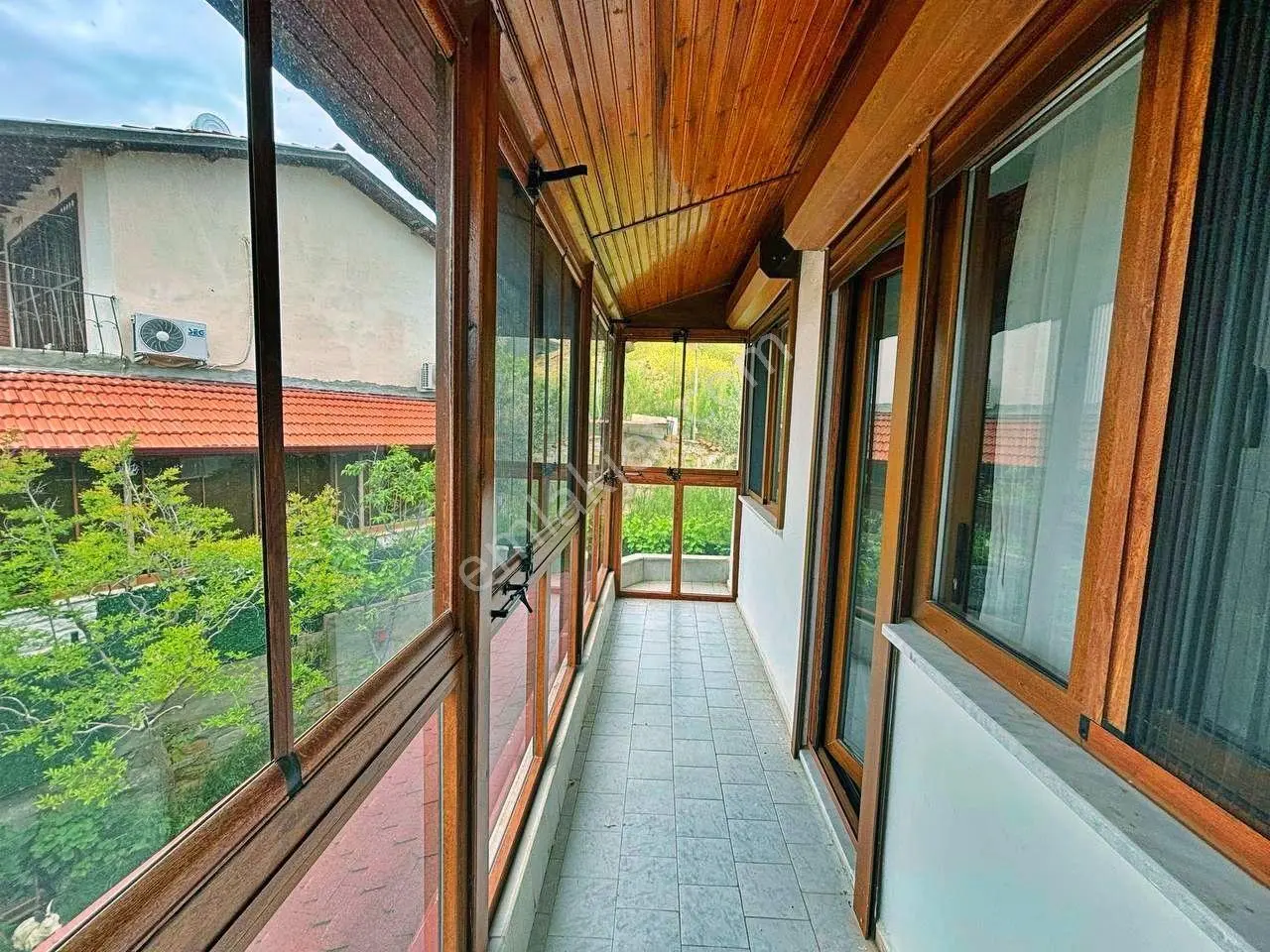 Uytundan Pelitköyde Denize 300 Metre Bahçe Kullanımlı 2+1 Villa — fotoğraf 34