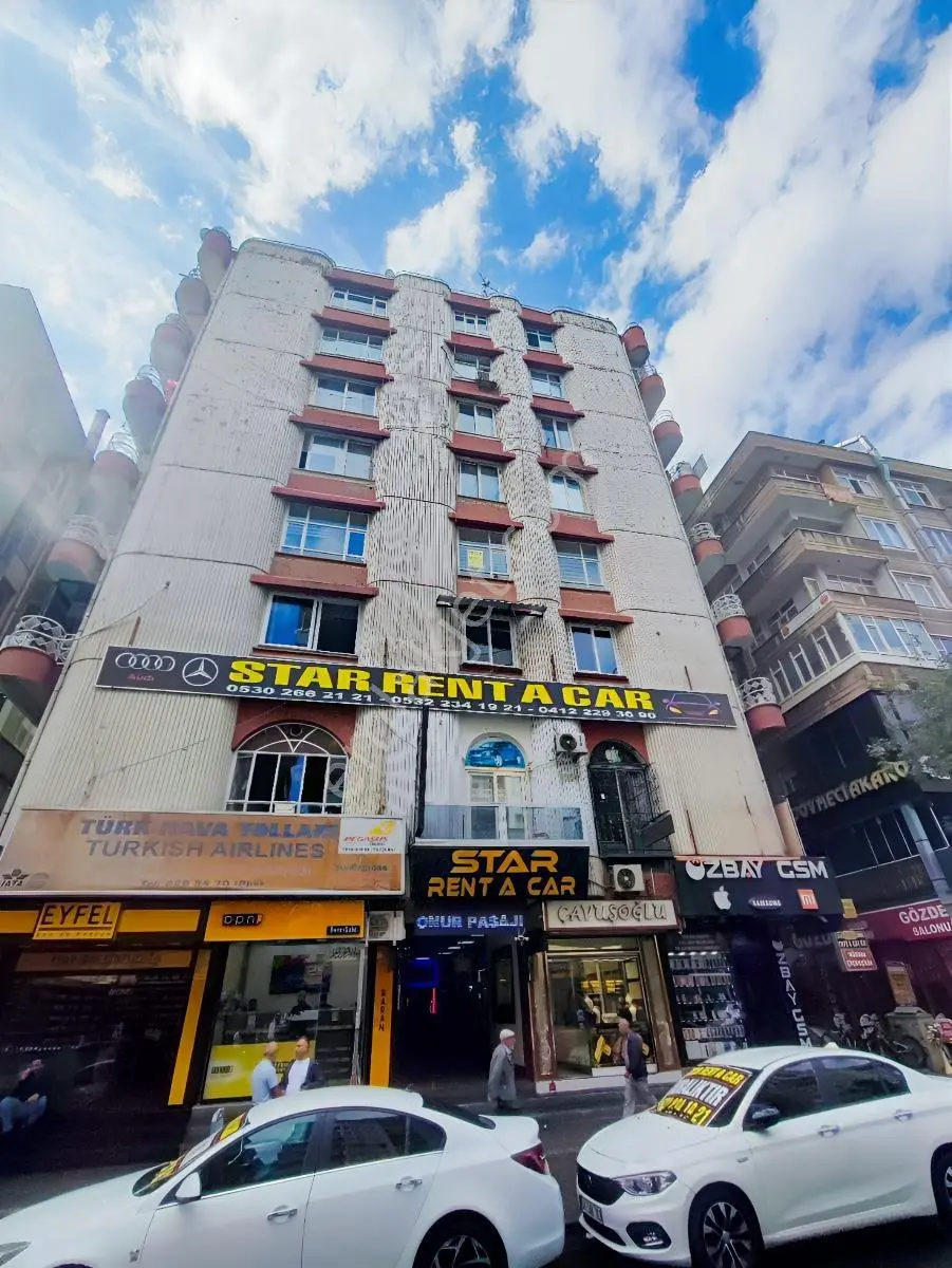 Ofis Ekinciler Caddesi Cemo Karşısında Satılık 4+1 Daire