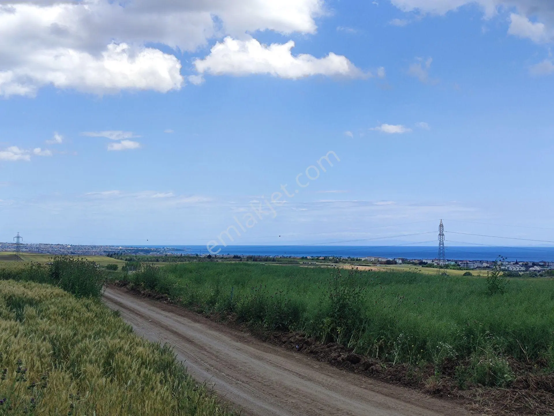 Marmaraereğlisi Çeşmeli'de Deniz Manzaralı 600 M² Arsa — fotoğraf 2