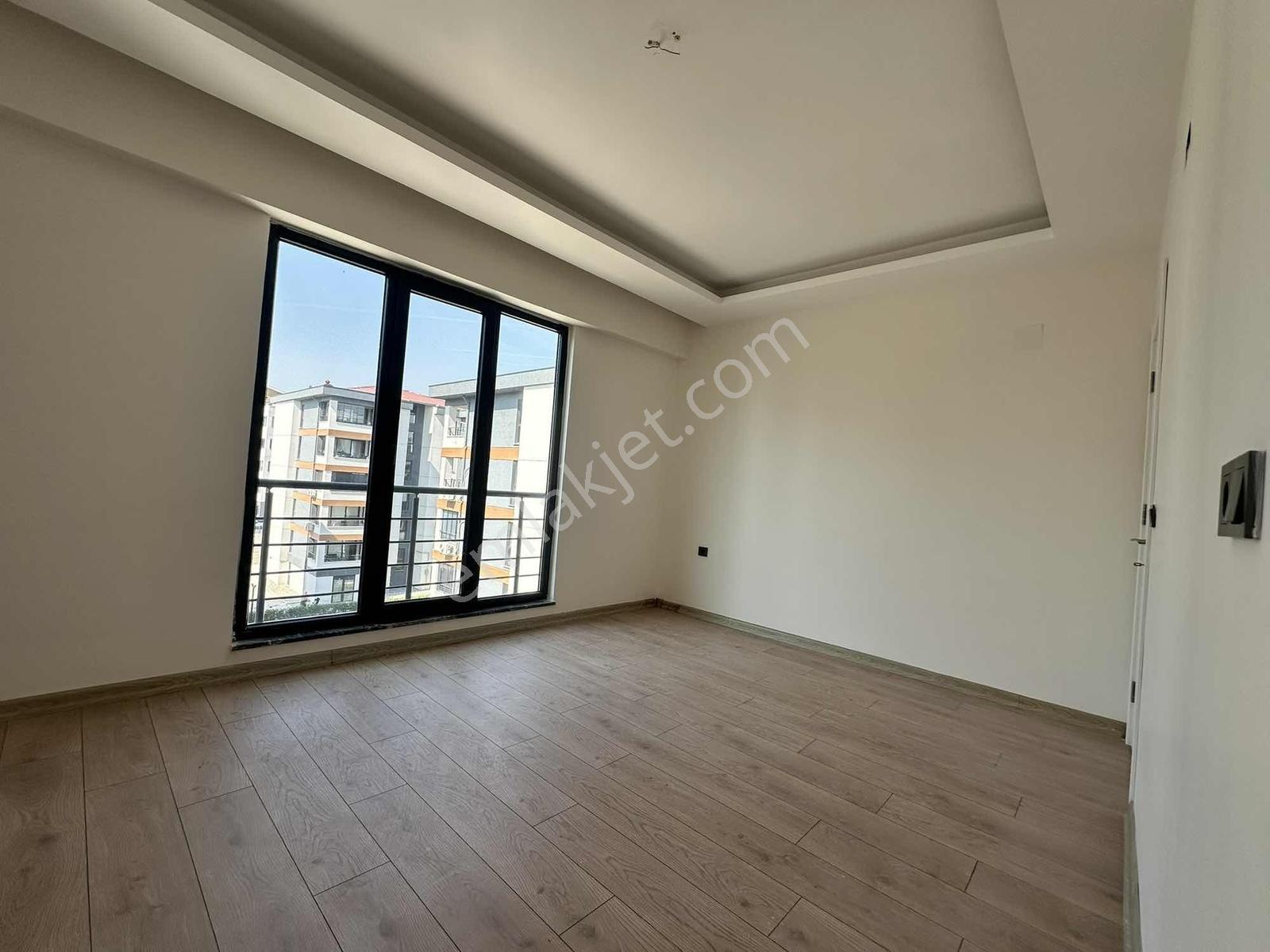 Yami Life Bursa Cephe Geniş 3+1 — fotoğraf 11