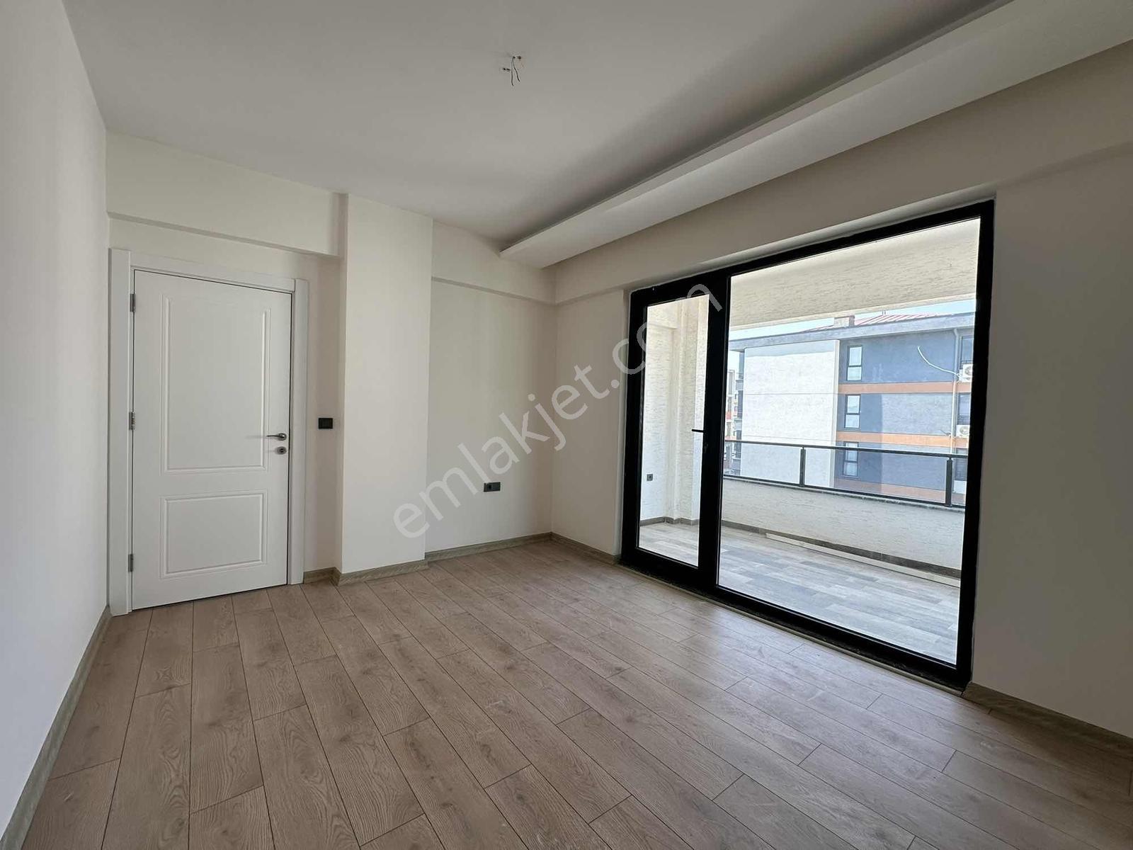 Yami Life Bursa Cephe Geniş 3+1 — fotoğraf 15