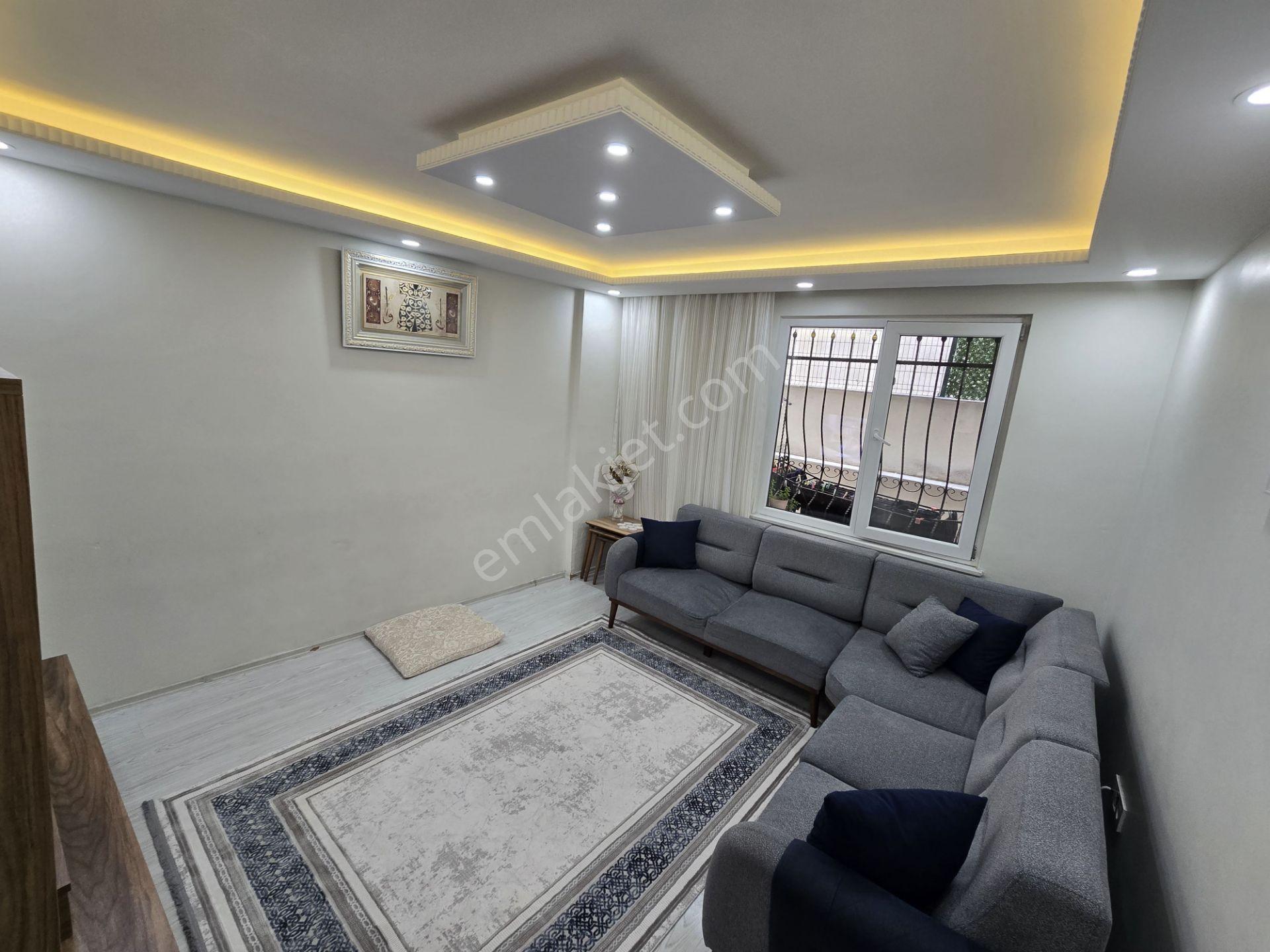 Sultangazi Yunus Emre 2+1 Geniş Teraslı Satılık Daire — fotoğraf 2