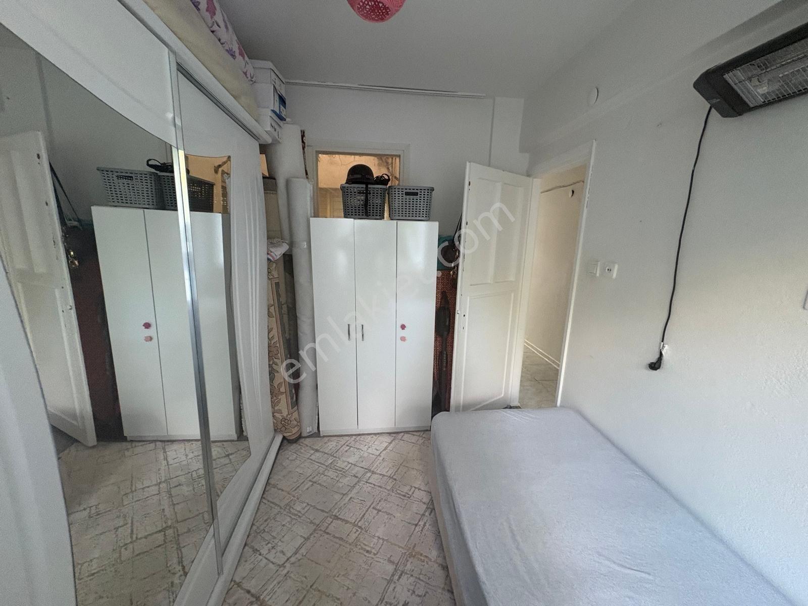 Konak Zeytinlikte Merkezi Konumda Satılık 3+1 Daire — fotoğraf 10
