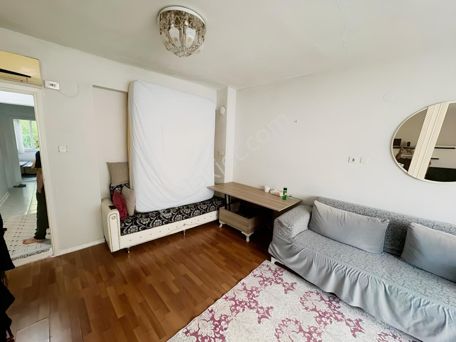 Konak Zeytinlikte Merkezi Konumda Satılık 3+1 Daire — fotoğraf 21