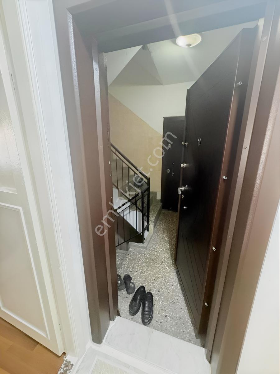 Konak Zeytinlikte Merkezi Konumda Satılık 3+1 Daire — fotoğraf 26