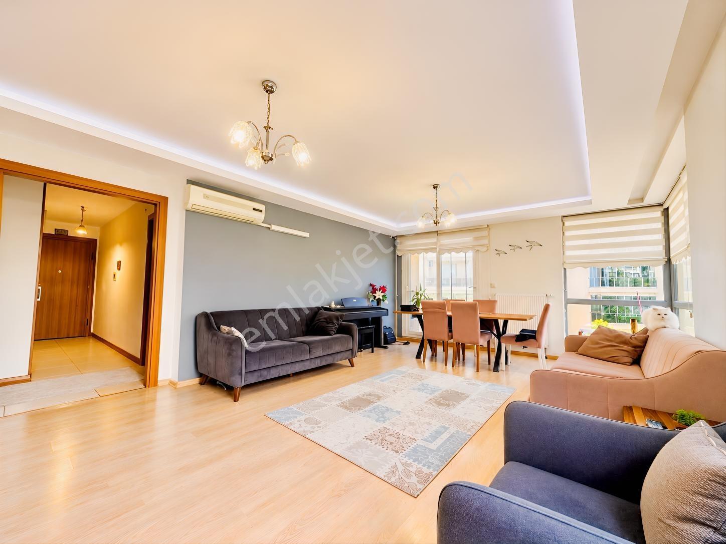Bayraklı Körfez Mah. Panorama Sitesi 3+1 Net 145m2 Satılık Daire — fotoğraf 7