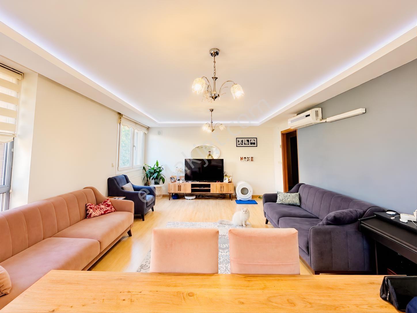 Bayraklı Körfez Mah. Panorama Sitesi 3+1 Net 145m2 Satılık Daire — fotoğraf 9