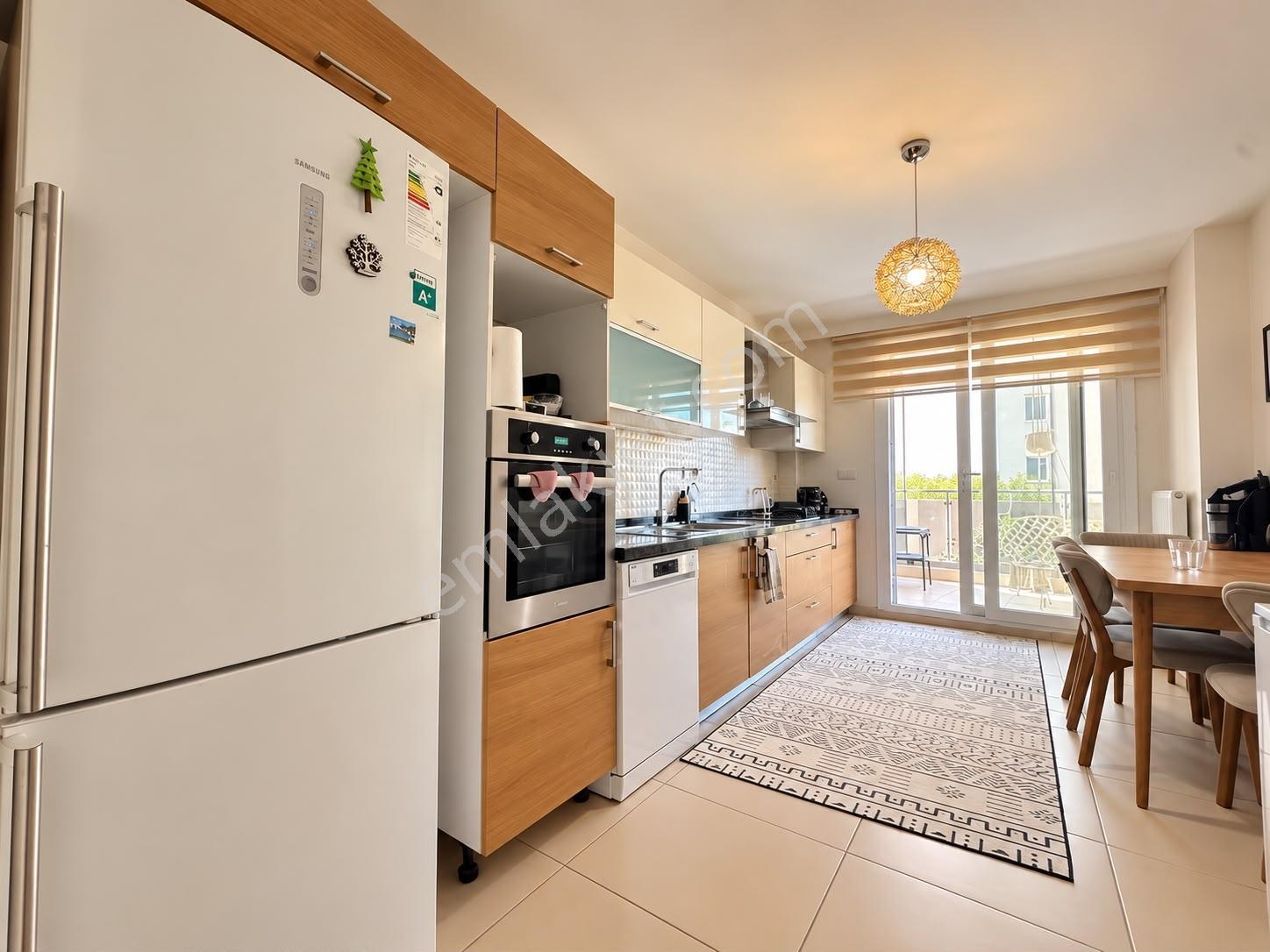 Bayraklı Körfez Mah. Panorama Sitesi 3+1 Net 145m2 Satılık Daire — fotoğraf 12
