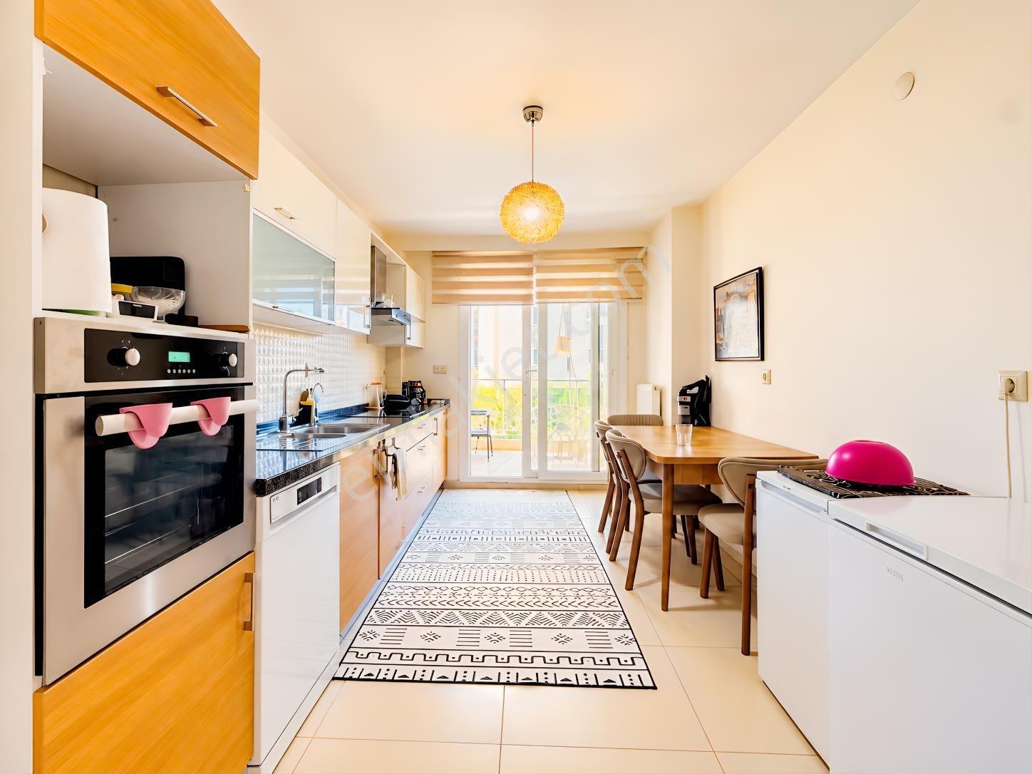Bayraklı Körfez Mah. Panorama Sitesi 3+1 Net 145m2 Satılık Daire — fotoğraf 13