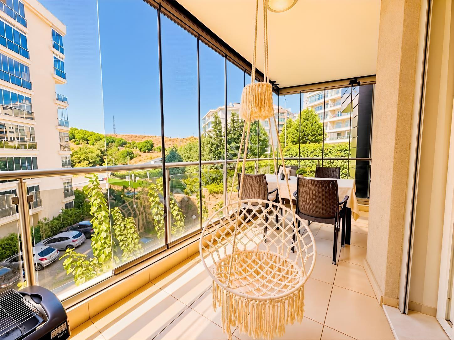 Bayraklı Körfez Mah. Panorama Sitesi 3+1 Net 145m2 Satılık Daire — fotoğraf 15