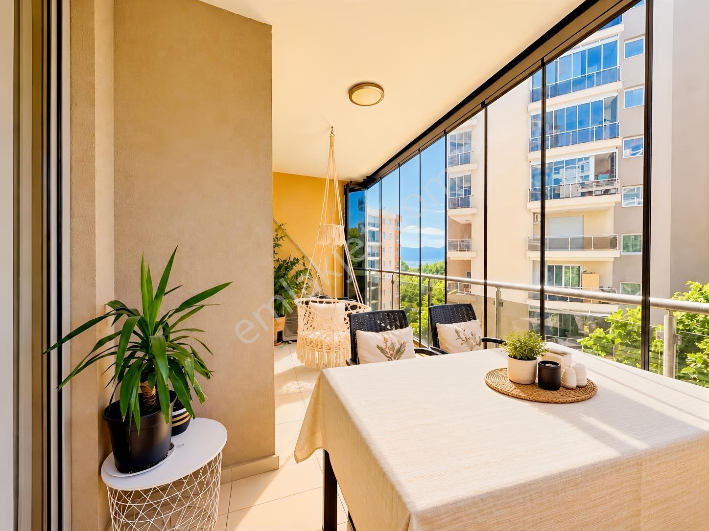 Bayraklı Körfez Mah. Panorama Sitesi 3+1 Net 145m2 Satılık Daire — fotoğraf 16