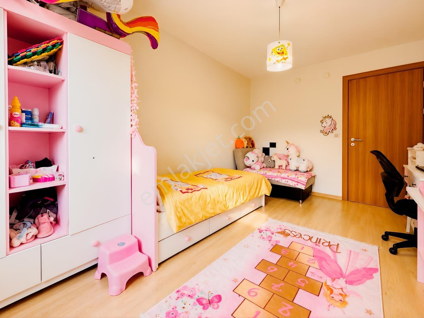 Bayraklı Körfez Mah. Panorama Sitesi 3+1 Net 145m2 Satılık Daire — fotoğraf 25