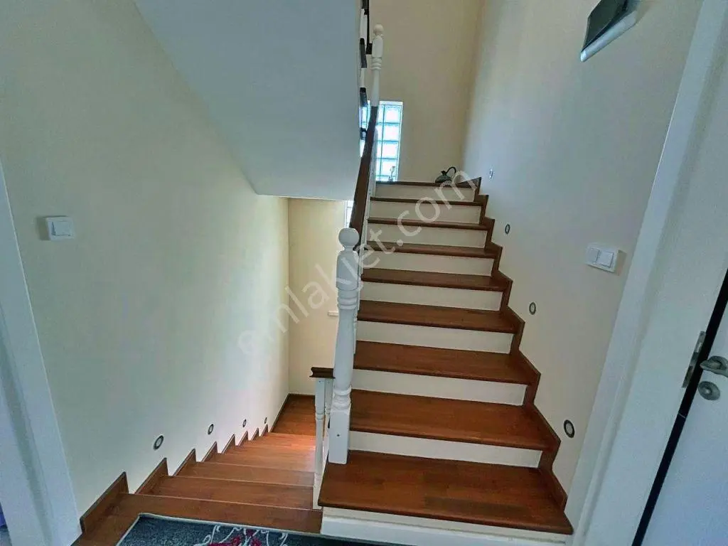 Uytundan Gömeç Karağaçta Denize 250 Metre Havuzlu Lüks 3+1 Villa — fotoğraf 6
