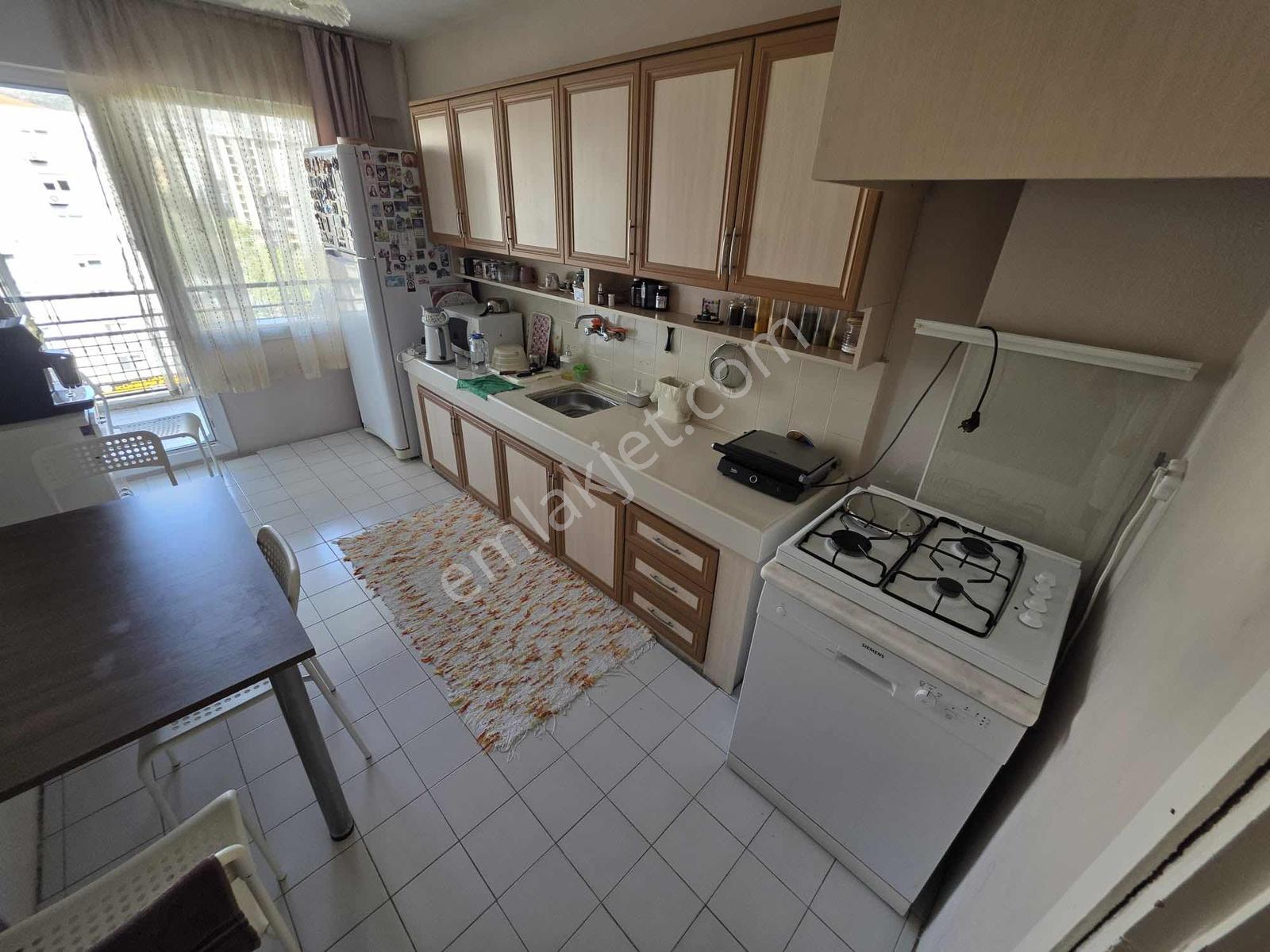 Bornova Ege Üniversitesi Yakını Arakat Asansörlü 3+1 Daire — fotoğraf 13