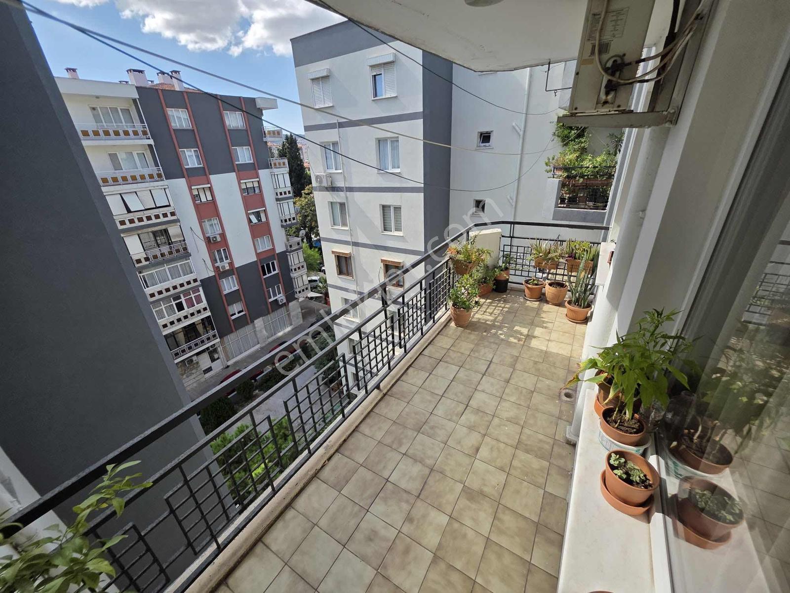 Bornova Ege Üniversitesi Yakını Arakat Asansörlü 3+1 Daire — fotoğraf 19