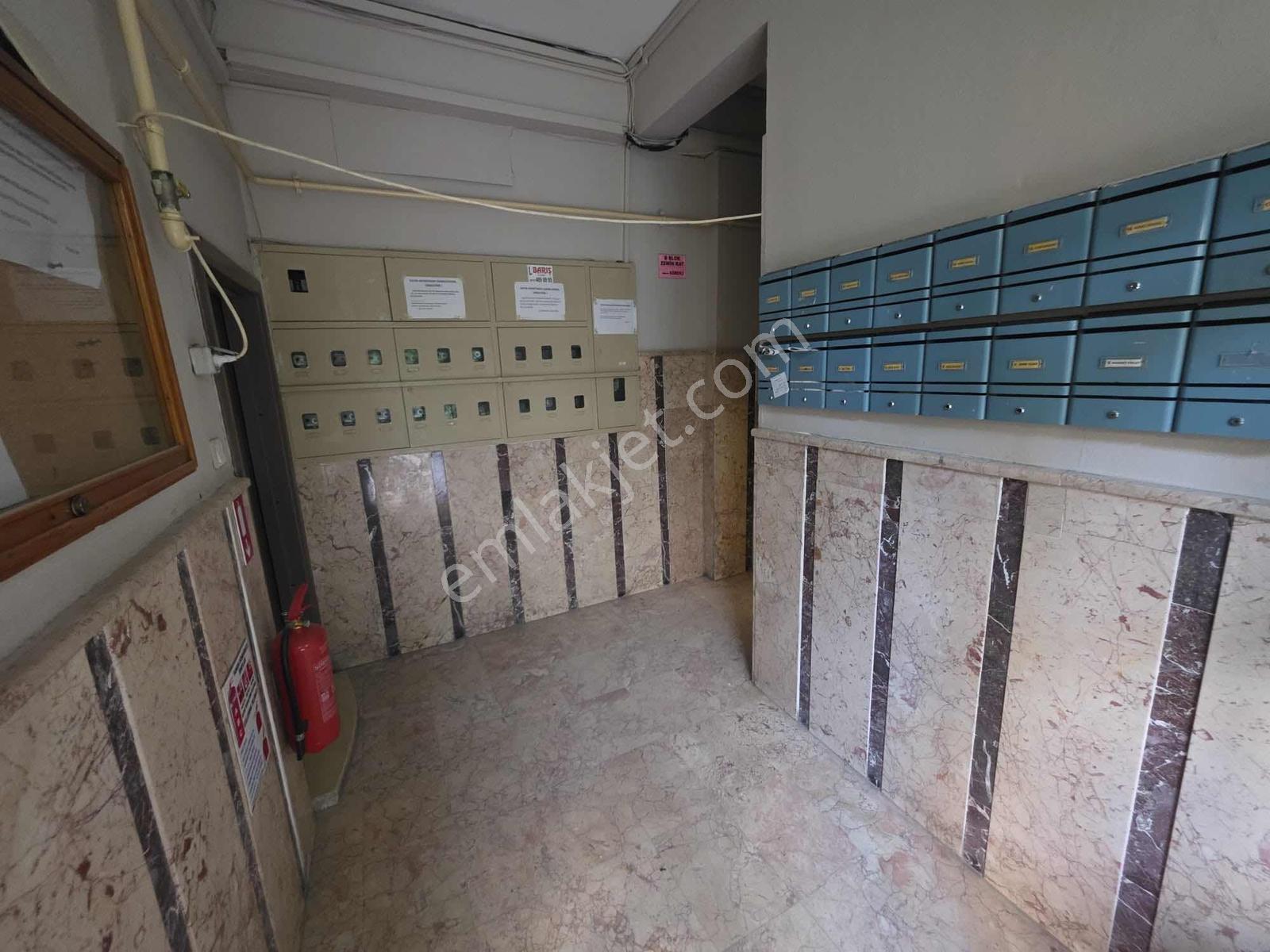 Bornova Ege Üniversitesi Yakını Arakat Asansörlü 3+1 Daire — fotoğraf 32