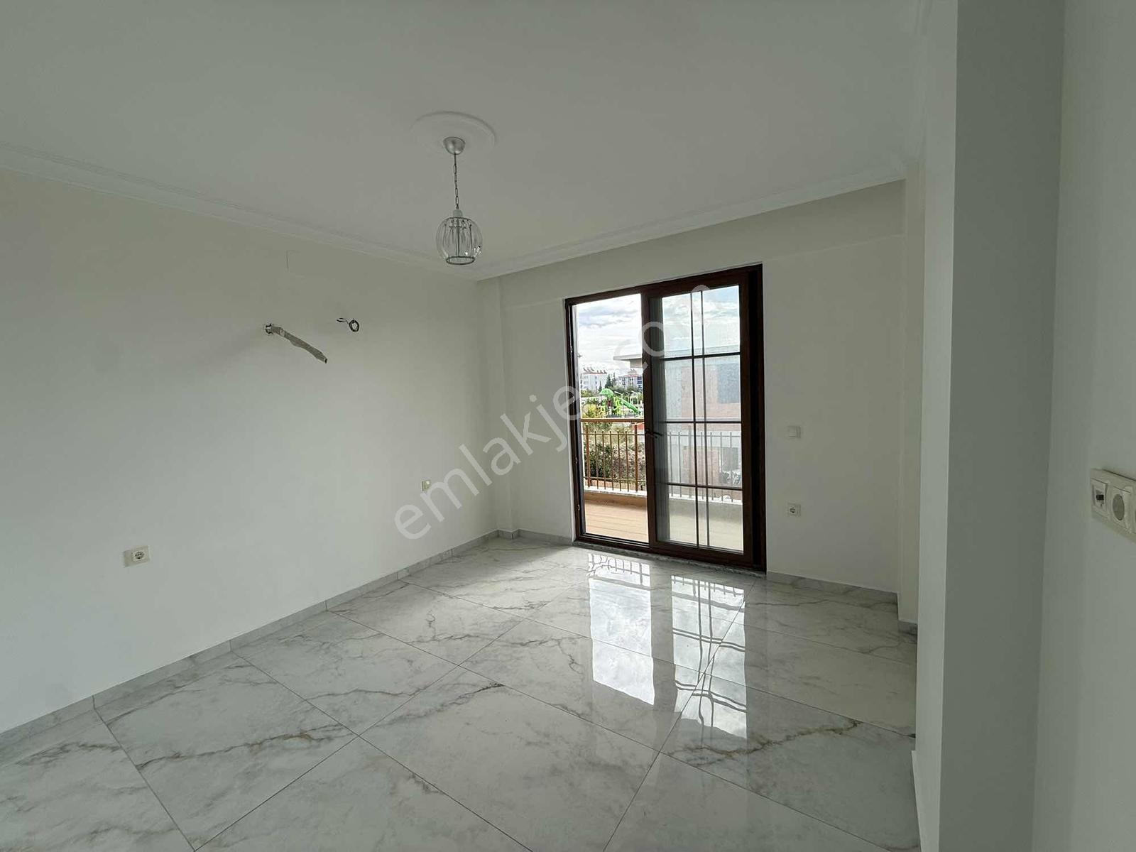 Ortaca Yerbelen Mahallesinde 4+1 Havuzlu Lüks İkiz Villa Satılık — fotoğraf 2