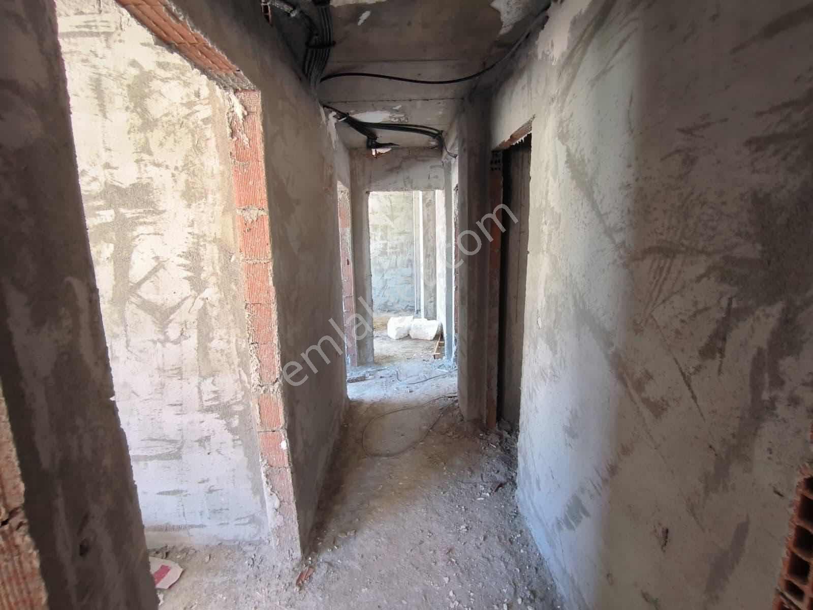 Osmangazi Mah. Atatürk Cad. Site İçerisinde Satılık 2+1 Ara Kat — fotoğraf 6