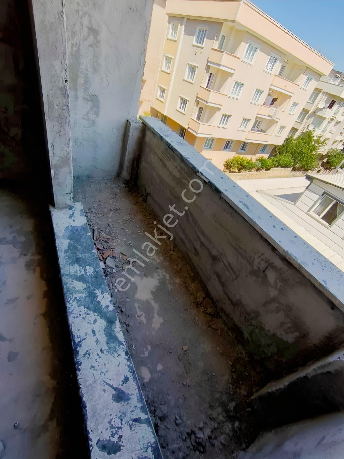 Osmangazi Mah. Atatürk Cad. Site İçerisinde Satılık 2+1 Ara Kat — fotoğraf 13