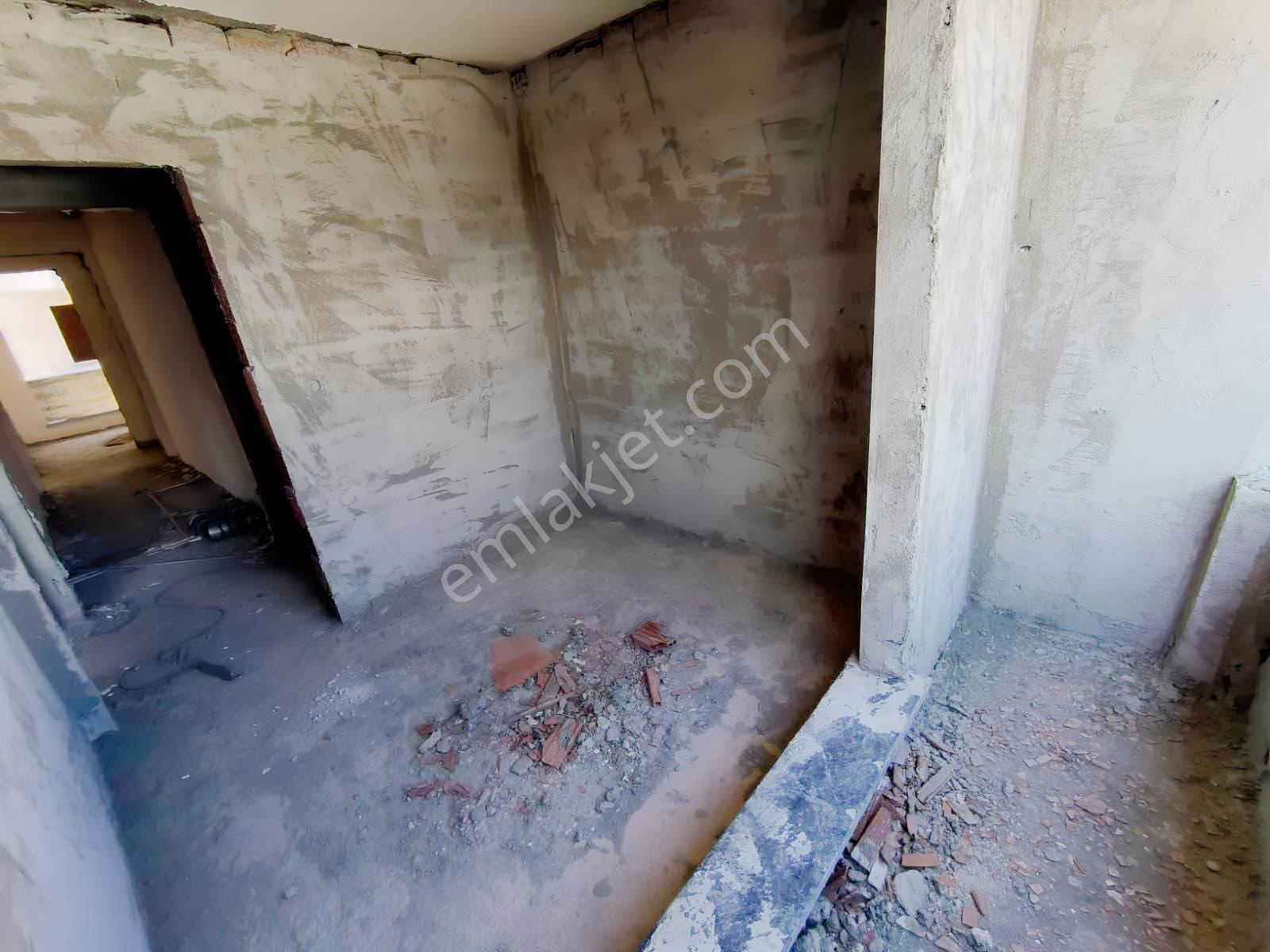 Osmangazi Mah. Atatürk Cad. Site İçerisinde Satılık 2+1 Ara Kat — fotoğraf 14