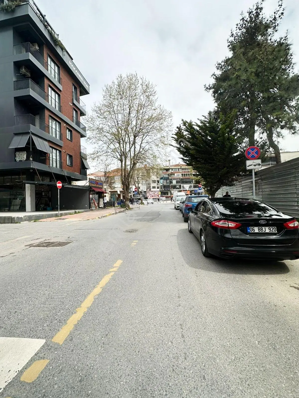 Mertcan'dan Maltepe Çarşı İçinde Fırsat Köşe Başı Arsa — fotoğraf 5
