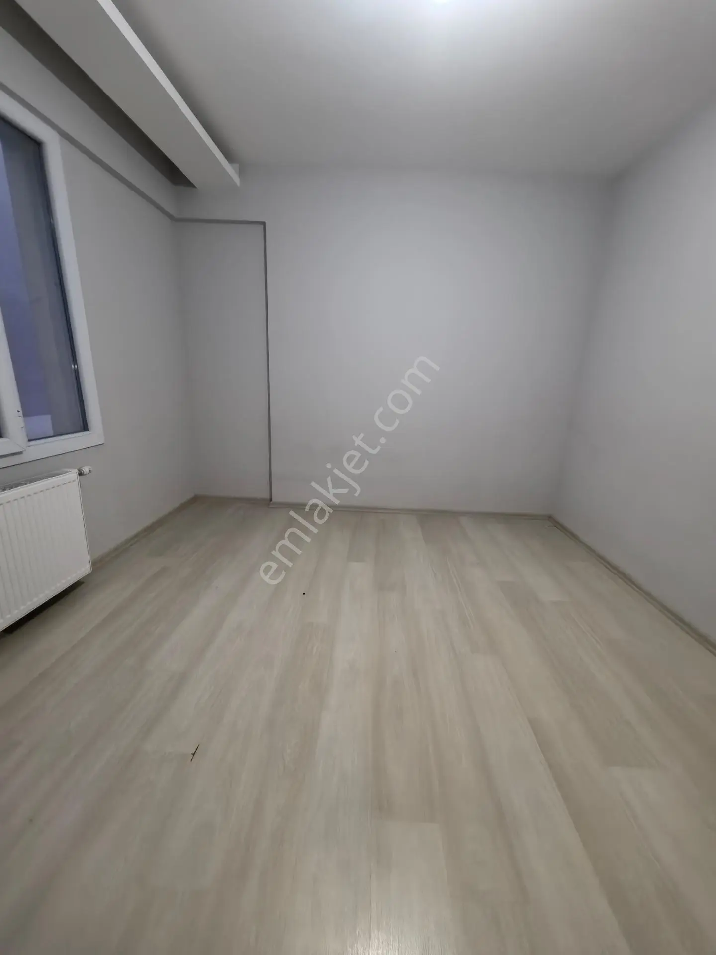 Bor Çayır Mahallesi'nde Satılık 3+1 Geniş Balkonlu Daire — fotoğraf 23