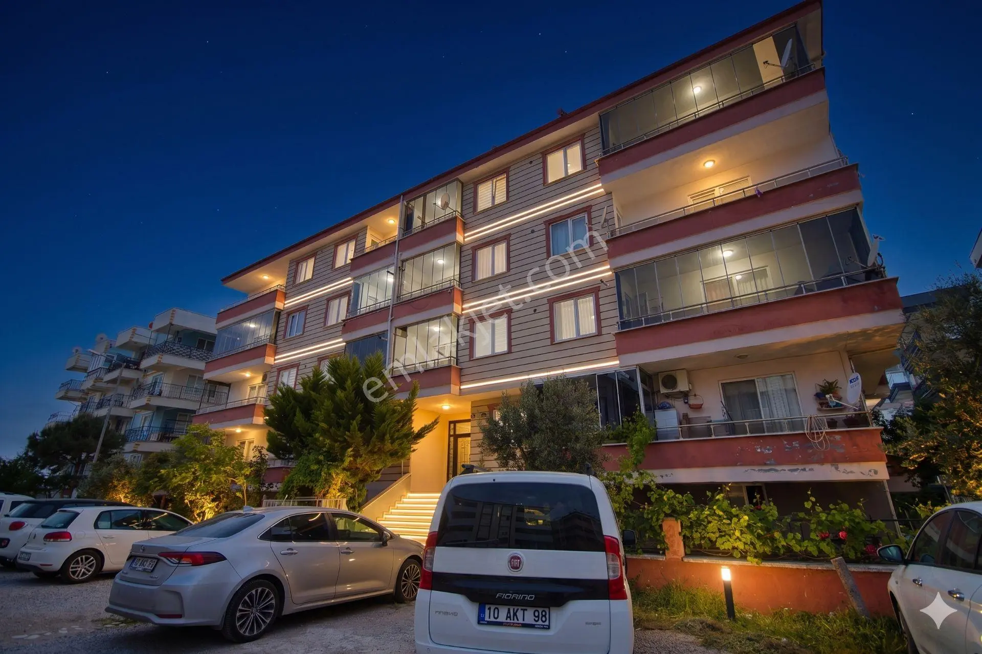 🛑🛑aktiften Akçay'da Satılık Her Detayı Düşünülmüş Full Eşyalı Arakat Lüx 2+1 Daire — fotoğraf 9