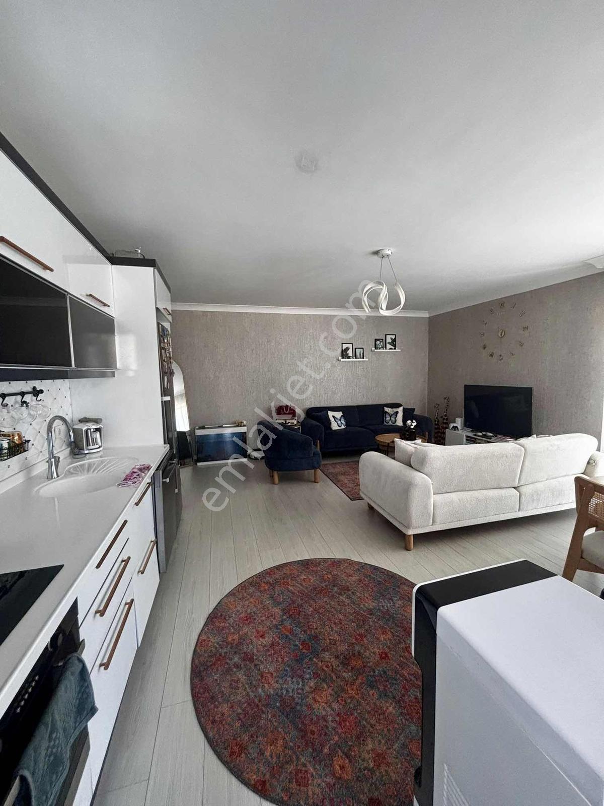 Ulukan'dn Yeşilova Sakalar'da Geniş Kullanışlı Masrafsız 2+1 !!! — fotoğraf 24