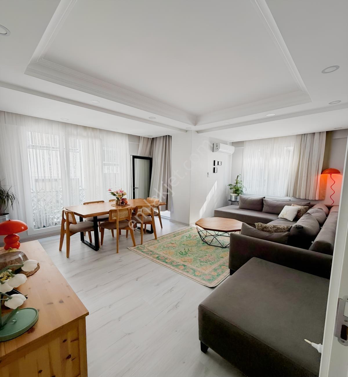 Merkez Emlaktan Müthiş Konumlu Arakat 3+1 Satılık Daire
