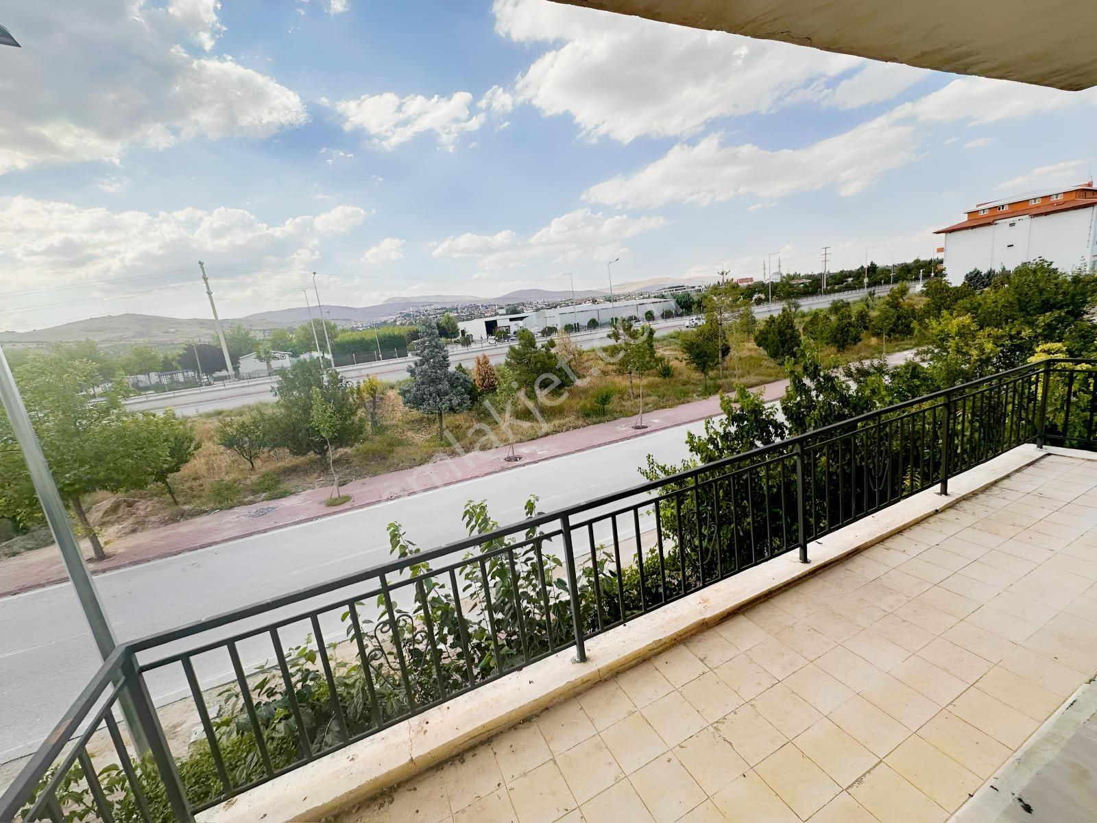 Hanaybaşı Mahallesinde 3+1 Tribleks Müstakil Ev — fotoğraf 23