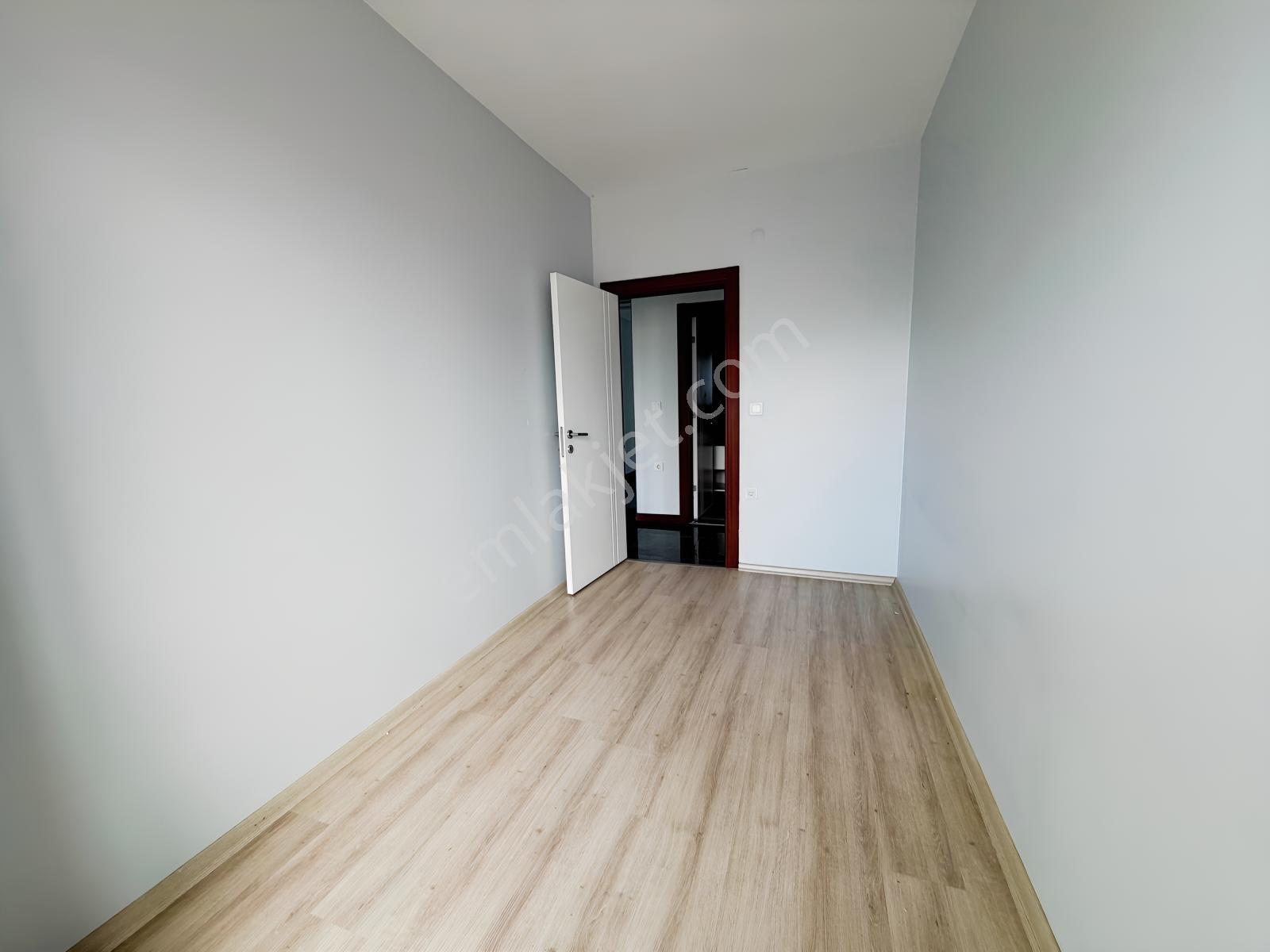 Revoist Güneşli Evlerinde Havuzlu,saunalı,satılk 3+1 143m2daire — fotoğraf 27