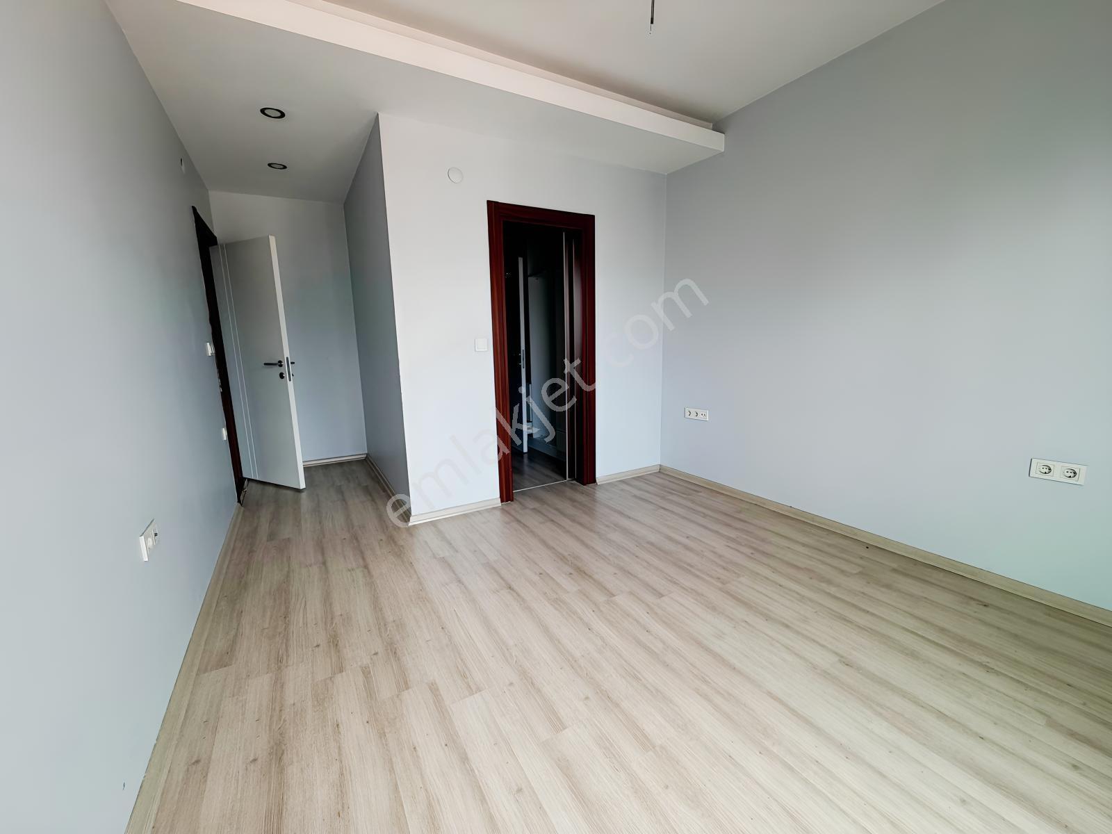 Revoist Güneşli Evlerinde Havuzlu,saunalı,satılk 3+1 143m2daire — fotoğraf 31