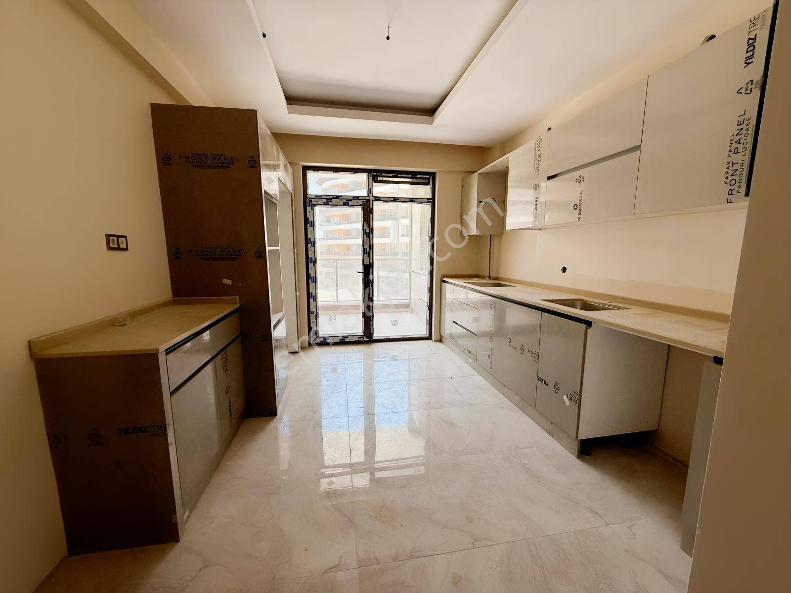 Meram Pirebi Mah. Prestijli Sitede Satılık Lüks 4+1 Sıfır Daire — fotoğraf 8
