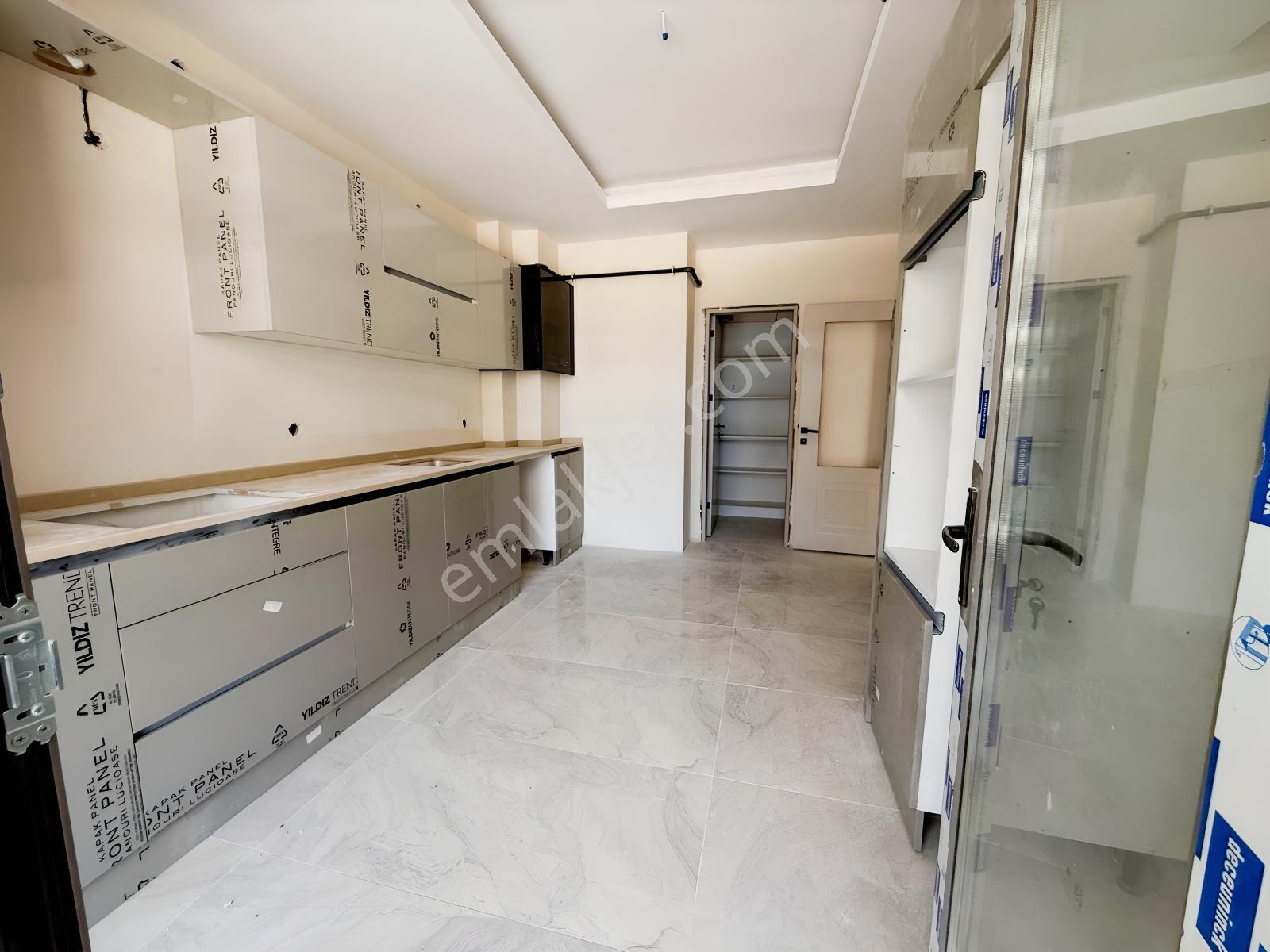 Meram Pirebi Mah. Prestijli Sitede Satılık Lüks 4+1 Sıfır Daire — fotoğraf 10