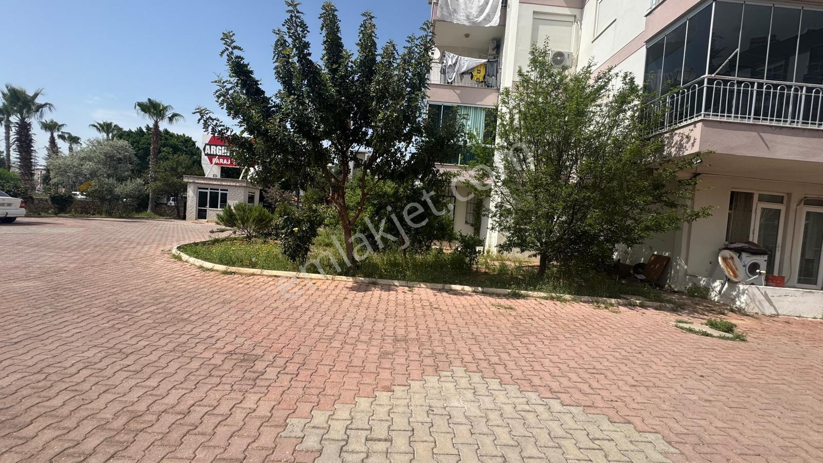 Antalya Konyaaltı Hurma Lıman Kesışım Noktasında Mükemmel Lokasyonda Sıte Içı Yüksek Gırış Acıl 1+1 — fotoğraf 6