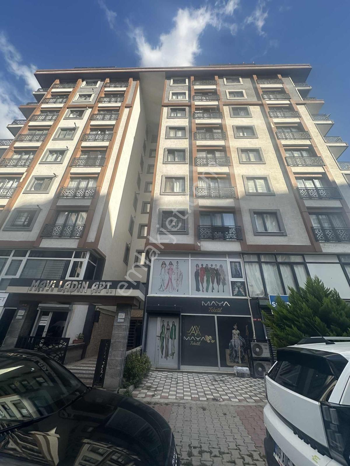 Site Özellikli, Otoparklı, Muhteşem Konumda Geniş 1+1 Daire — fotoğraf 2
