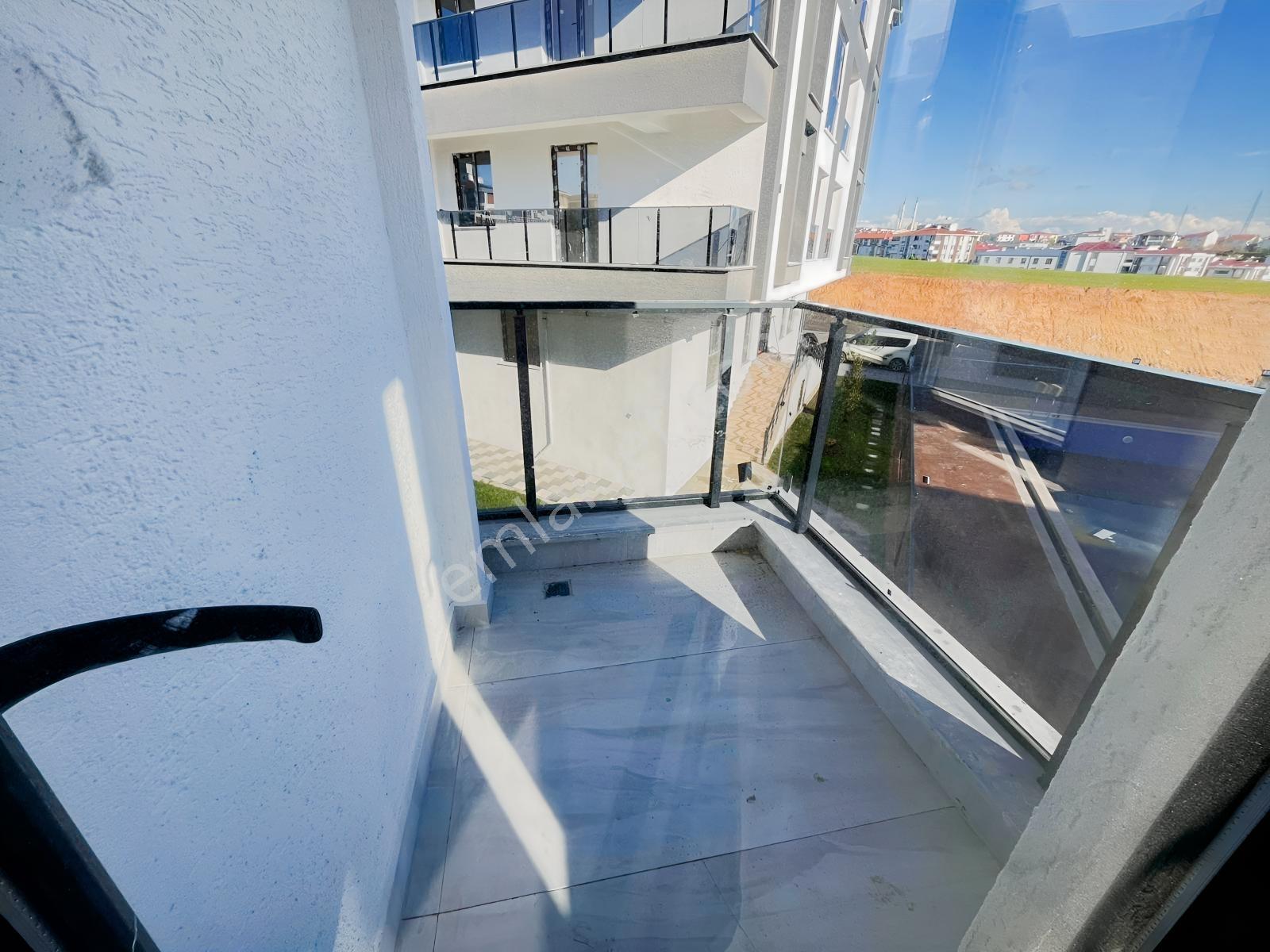 Çorlu Rumelide Site İçinde 3+1 Satılık Daire — fotoğraf 22
