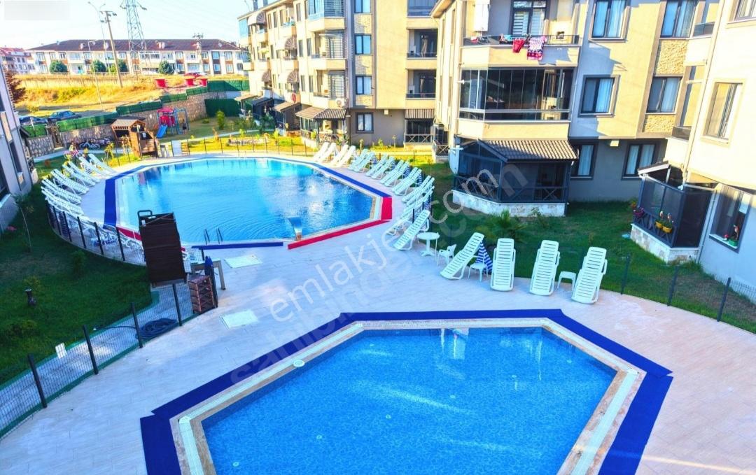 Olimpik Havuzlu Sitede Ara Kat,yerden Isıtmalı 2+1kat Mülkiyetli