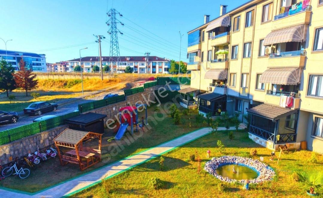 Olimpik Havuzlu Sitede Ara Kat,yerden Isıtmalı 2+1kat Mülkiyetli — fotoğraf 6