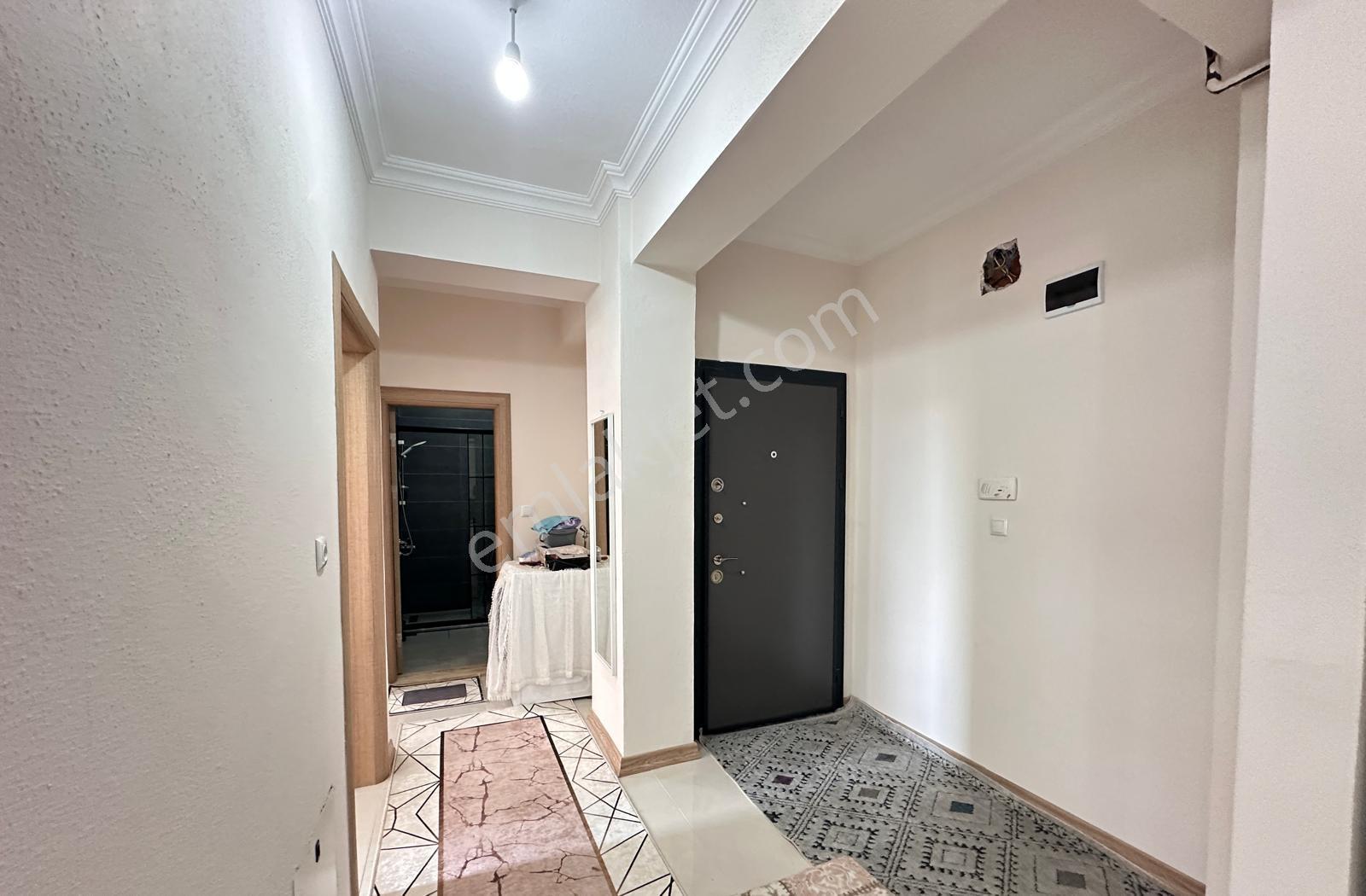 Olimpik Havuzlu Sitede Ara Kat,yerden Isıtmalı 2+1kat Mülkiyetli — fotoğraf 7