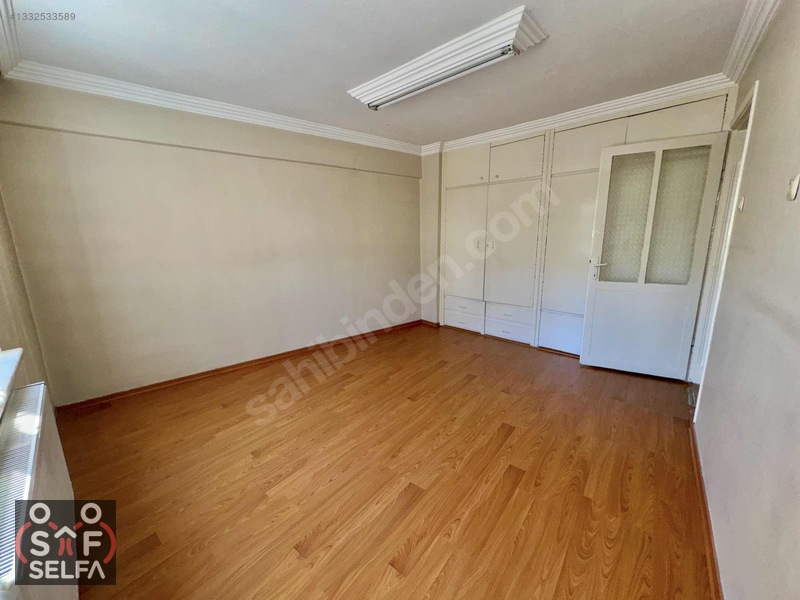 Manisa Lisesi Yanında 3+1 Doğal Gazlı Kiralık Daire — fotoğraf 8